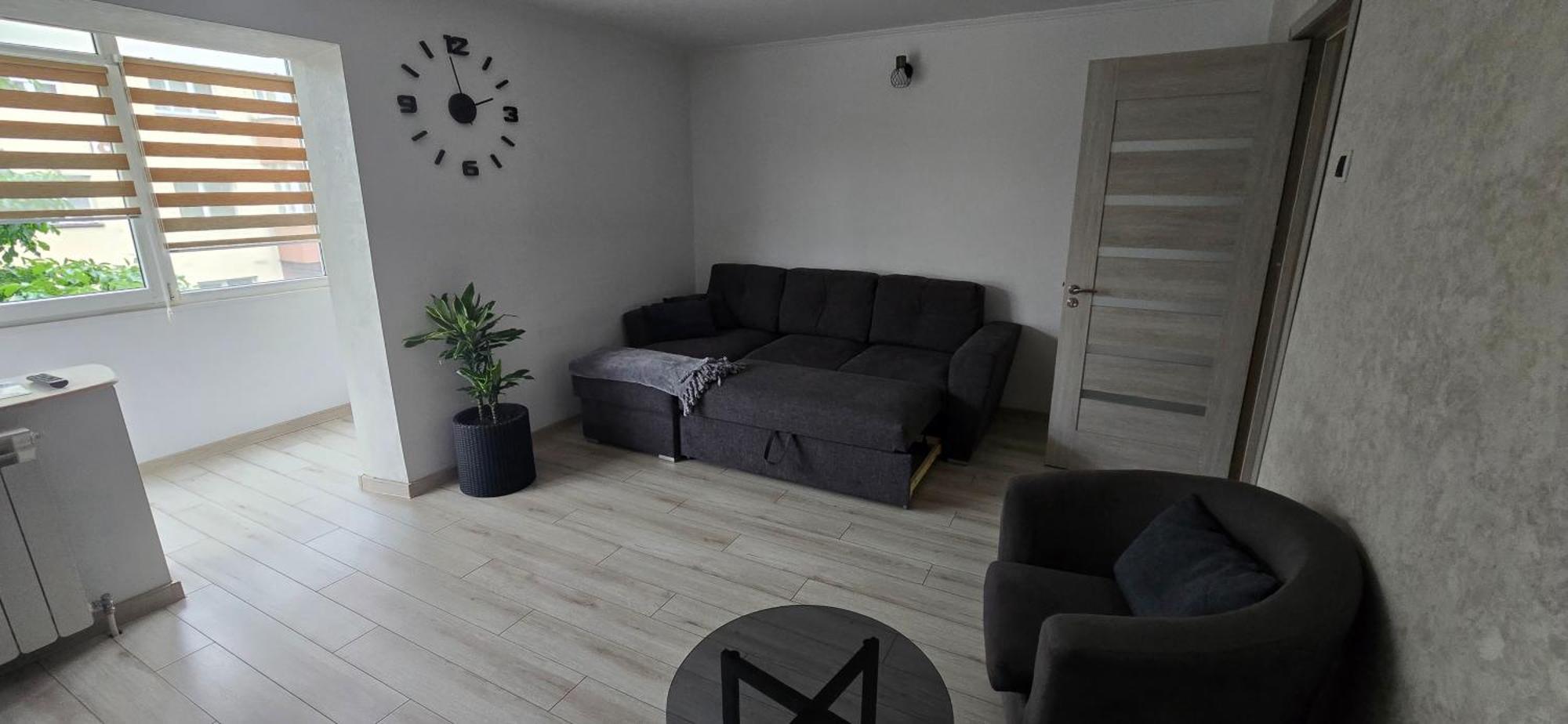 Ilona Apartament 3 Camere Ramnicu Valcea Exterior foto