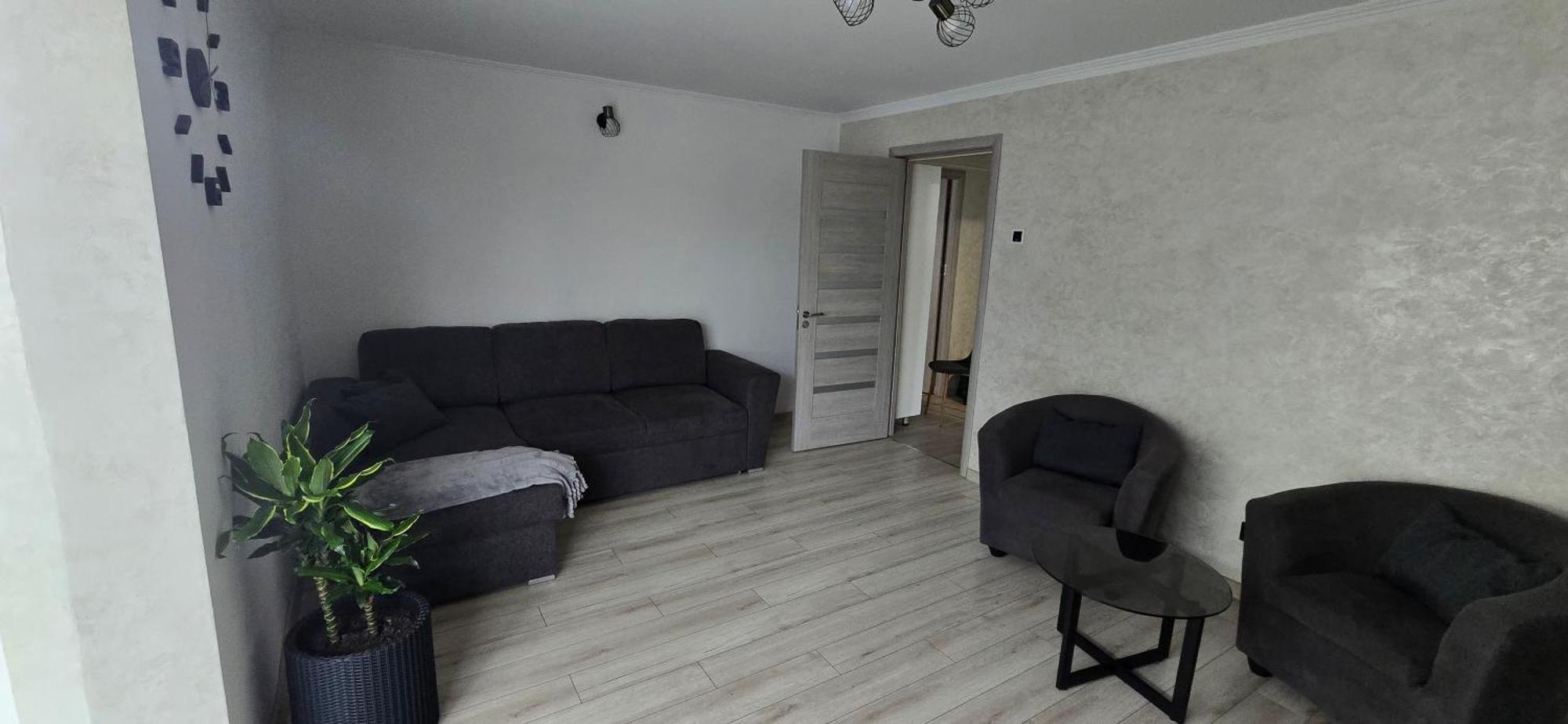 Ilona Apartament 3 Camere Ramnicu Valcea Exterior foto